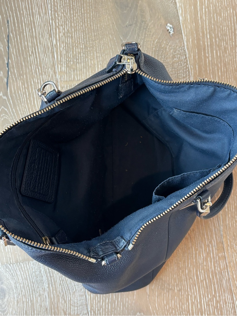 Coach Navy Kelsey Pebbled Leather Shoulder/Hand Tote with Gold Hardware - Picture 9 of 11